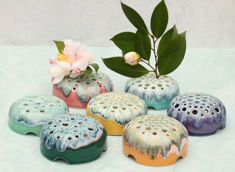 Ceramic Flower Frog, Pottery Items, Herb Wall, Ikebana Vase, Small Pottery, Flower Frogs, Garden Labels, Ceramic Frogs, Sea Anemone