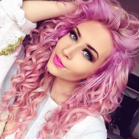 Pink Ombre Hair, Colored Curly Hair, Ombre Hair Color, Pastel Hair, Dye My Hair, Mermaid Hair, Rainbow Hair, Grunge Hair, Ombre Hair