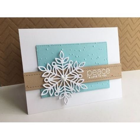 Stamped Christmas Cards, Simple Christmas Cards, Snowflake Cards, Christmas Card Inspiration, Homemade Christmas Cards, Christmas Card Crafts, Embossed Cards, Diy Christmas Cards, Shrink Plastic