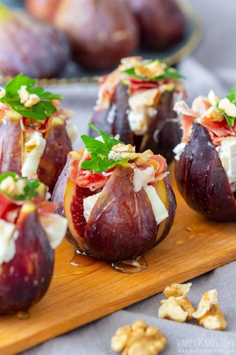 Spinach Stuffing, Figs With Goat Cheese, Stuffed Figs, Fig Recipes, Easy Appetizers, Breast Recipe, Stuffed Chicken, Happy Foods, Party Food Appetizers