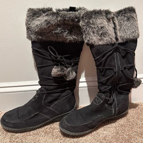 Suede boots with fur cuffs and pompoms Boots With Fur, Zip Up Boots, Fur Cuffs, Fur Boots, Pom Poms, Suede Boots, American Eagle Outfitters, American Eagle, Zip Ups