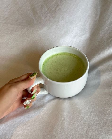 a hot matcha for a cold and rainy day ❄️ #matchalatte #matcha Matcha Nails, Hot Matcha, Hot Oats, Matcha Aesthetic, Green Matcha, Ceremonial Matcha, Aesthetic Green, Nails Manicure, Matcha Latte