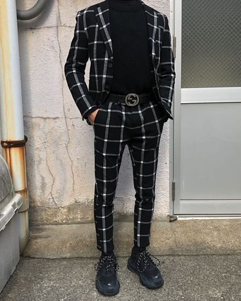 Groovy Fits, Boyfriend Outfits, Aesthetic Lookbook, Bts Outfits, Baby Inspiration, Mode Casual, Mens Fashion Classy, Male Fashion, Plaid Pants