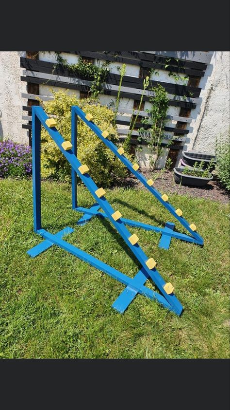 Cavaletti Diy, Hobby Horse Jumps Diy, Horse Jump Ideas Diy, Diy Horse Arena, Hobby Horse Jumps, Diy Horse Jumps, Diy Jumps, Xc Jumps, Horse Obstacles