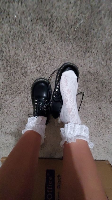 white frilly socks ruffles idea White Frilly Socks, Ribbon Socks, Mesh Flowers, Socks Aesthetic, Frilly Socks, Fishnet Socks, Floral Socks, Ruffled Socks, Latest Shoe Trends