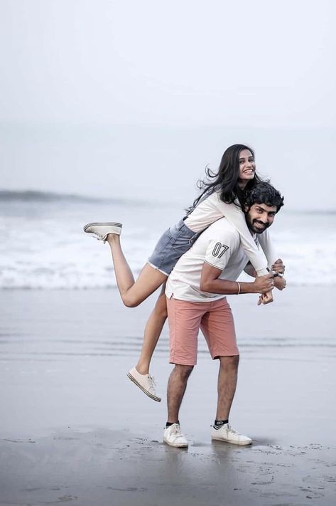 Couple Poses Near Beach, Couple Photoshoot Poses On Beach, Beach Photography For Couples, Couple Pose For Beach, Couple Poses Photography Beach, Couple Photo Ideas On Beach, Couple Poses In Goa, Pondicherry Couple Photoshoot, Beach Pose Couple