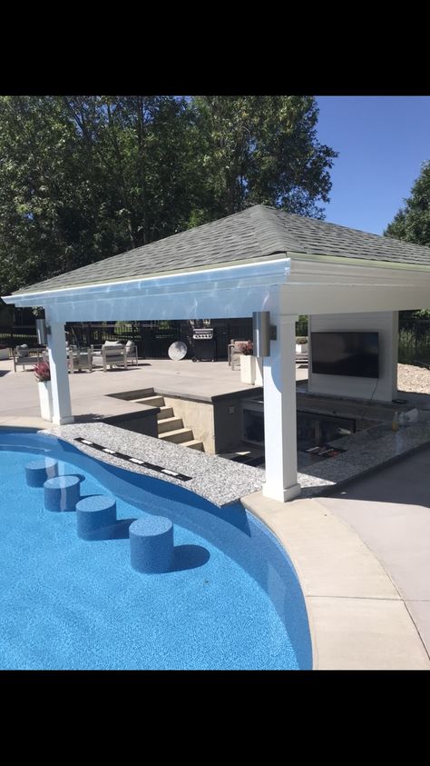 Pools With Bar Stools, Pool With Bar Inground, Pool With Built In Bar, Pea Gravel Pool Decking, Pool With Bar Stools, Inground Pool Bar Ideas, Sunken Pool Bar, Backyard Swim Up Bar, Pool And Bar Ideas