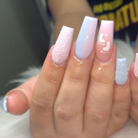 Yuli S. 💅🏻💕 on Instagram: “Gender reveal nails  #nailsbyyuli #nailsdone #naillife #nails #phxnails #aznails #nailart #nails💅 #naildesigns #fullset #nailsonpoint…” Gender Reveal Nails Ideas Acrylic, Gender Reveal Nails Ideas, Reveal Nails, Gender Reveal Nails, Baby Shower Nails, Acrylic Pink, Short Coffin Nails, Baby Nails, Rose Gold Nails