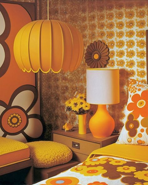 Groovy Bedroom, 70s Bedroom, 70s Room, Groovy Room, 70’s Decor, 60s Interior, 70s Interior Design, Retro Rooms, 70s Interior