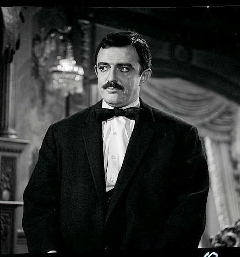 John Astin Gomez, Gomez Addams 1991, Gomez And Morticia 1964, Morticia And Gomez Addams 1964, Morticia Addams Costume, John Astin, The New Addams Family 1998, Addams Family Tv Show, Addams Family Movie 1991