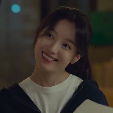 Han Hyo Joo Happiness, Han Yoo Joo, Happiness Icon, Happiness Drama, Hannah Parker, Happiness Series, Happiness Kdrama, Gyeongseong Creature, Hyo Joo