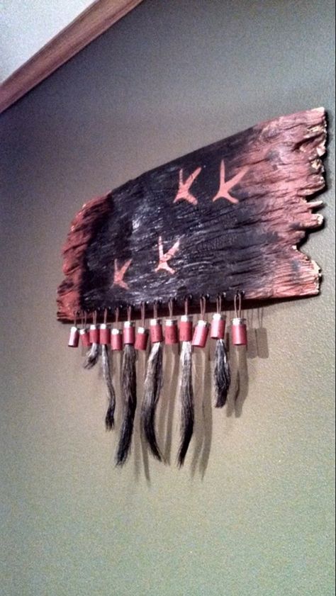 Turkey beard mount / display burnt wood Turkey Feather Decor, Turkey Hunting Decor, Hunting Mounts, Turkey Mounts, Deer Hunting Decor, Hunting Crafts, Antler Ideas, Turkey Fan, Taxidermy Decor