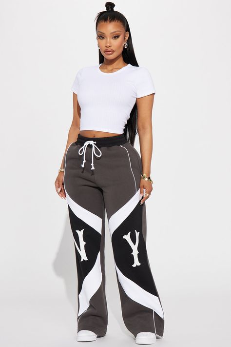 Available In Charcoal/combo. Wide Leg Pant Drawstring Pockets Front Screen Color Block Print Disclaimer: Due To The Specialized Screen Printing Process A Difference In Saturation May Occur. Each Garment Is Unique. 50% Cotton 50% Polyester Imported | Ride For My City Wide Leg Pant in Charcoal size XS by Fashion Nova Swag Fits, Womens Streetwear, Dynasty Outfits, Free Pants, Kardashian Outfit, Urban Fashion Trends, Fashion Nova Outfits, Effortlessly Chic Outfits, Beachwear Fashion