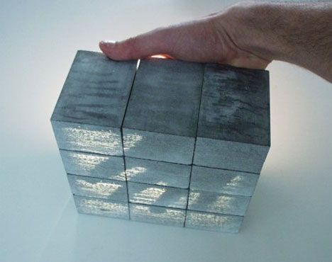 light-transmitting concrete! These prefabricated blocks effectively transmit light from one side to the other with optical fibers. Transparent Concrete, Architectural Materials, Rem Koolhaas, Concrete Materials, Carlo Scarpa, Concrete Cement, Material Textures, Concrete Design, Materials And Textures