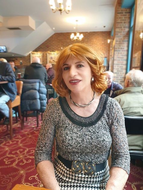 In a Nothampton pub for lunch | michelle_tgal | Flickr Linda Tran, Chris Tyson Trans, Trans Girls Be Like, Crossdresser Blouses, Transgender Leggings, Transgender Mtf, Red