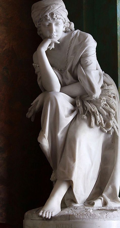 Giovanni Ciniselli (1832-1883) Ruth. Statue Poses, 19th Century Sculpture, Anatomy Sculpture, Human Sculpture, Classic Sculpture, Greek Statues, Roman Sculpture, Greek Sculpture, Ancient Sculpture