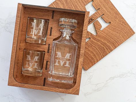 Personalized Whiskey Decanter Set the Perfect Gift for Him, Boyfriend Gift or Wedding Gift Fathers Day - Etsy Personalized Whiskey Decanter Set, Personalized Whiskey Decanter, Homemade Ideas, Whiskey Decanter Set, Personalized Whiskey, Whiskey Decanter, Decanter Set, Men Gifts, Perfect Gift For Him