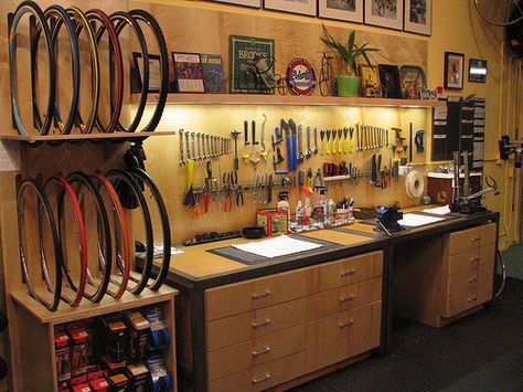 Love the organisation in this bike workshop - especially the lighting (there's no link to a website) Bicycle Workshop, Bicycle Garage, Bicycle Room, Gear Room, Bike Room, Sport Equipment, Bicycle Storage, Bicycle Shop, Bike Tools