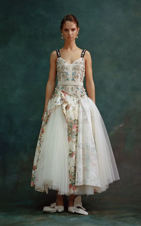 Embroidered Linen Midi Dress By Erdem | Moda Operandi Erdem Dress, Erdem Moralioglu, Full Tulle Skirt, Embroidered Bodice, Linen Midi Dress, Embroidered Linen, Moda Operandi, Fashion Collection, Tulle Skirt