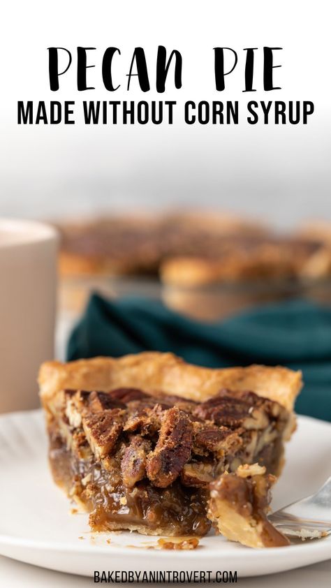 Old-fashioned pecan pie made without corn syrup and is nestled in a flaky homemade pie crust. This is one underrated pie that will make a great addition to your Christmas table. Key Lime Pie Easy, Clean Sweets, Fresh Fruit Tart, Pie Crust Designs, Homemade Pie Crust, Chocolate Pecan Pie, Holiday Pies, Pecan Pie Bars, Pecan Pie Recipe