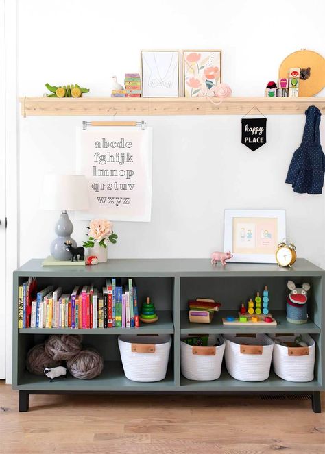 Linden's room with shelf from The Faux Martha Kids Room Shelves Wall, Book Toy Shelf, Playroom Toy Shelf, Toddler Shelf Decor, Toy Shelf Diy, Shelf By Kids Bed, Kids Bedroom Shelves, Diy Toy Shelf, Toddler Room Dresser