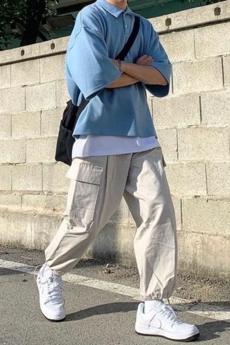 Soft Boy, Mens Trendy Outfits, Men's Outfits, Street Style Outfits Men, Street Fashion Men Streetwear, Mens Outfit Inspiration, Mens Fashion Streetwear, Cool Outfits For Men, Stylish Mens Outfits