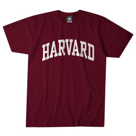 Harvard T-Shirt - Classic (Crimson) Harvard Tshirt, College Outfits Winter, College Outfits Summer, Class Shirt, High School Outfits, University Shirt, University Tshirt, College T Shirts, Best Mens Fashion