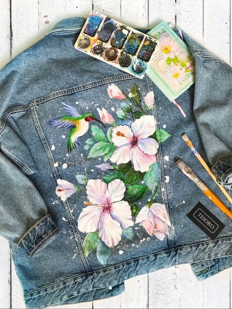 Painting Hummingbirds, Pencil Outline, Denim Painting, Clothes Painting, Painting Clothes, Hand Painted Denim, Hand Painted Denim Jacket, Painted Clothing, Denim Art