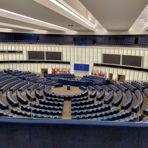 European Parliament, Law Court, International Relations, United Nations, Strasbourg, Main Character, Beautiful Places To Visit, Beautiful Places, Vision Board