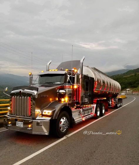 Kenworth T800, Semi Trucks, Buses, Trucks, Vehicles, On Instagram, Instagram