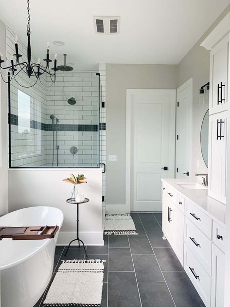 White Metro Tile With Dark Tiled Floor Dark Floor Bathroom, Dark Tile Floors, White Subway Tile Shower, Half Wall Shower, White Subway Tile Bathroom, Subway Tile Showers, Dark Bathrooms, White Tub, White Subway Tile