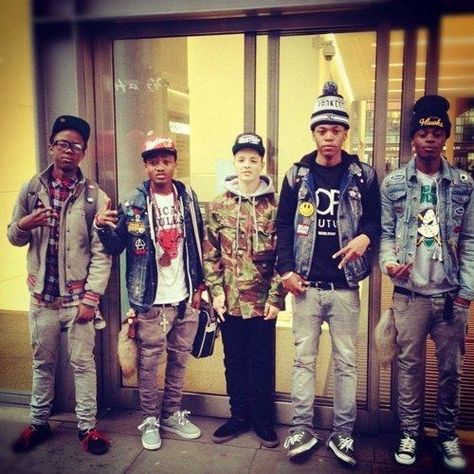 all Dopee!! Jerk Swag Era, Chicago Drill, Tomboy Swag, Swag Era, 2000s Outfit, 2000s Fashion Trends, Swag Boys, 2010s Fashion, Dope Swag