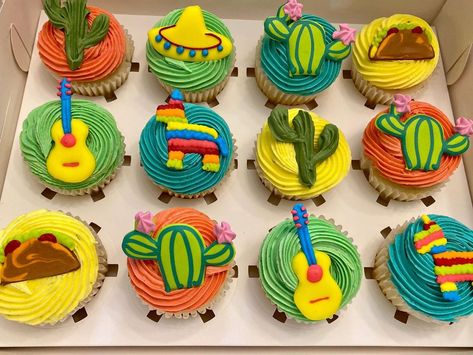 Ally’s Bakery LLC on Instagram: “Let’s taco bout how cute these cupcakes are! #finalfiesta #cupcakes #cakesofinstagram” Three Esta Birthday Party Cupcakes, Taco Cupcake Cake, Mexican Fiesta Cupcakes, Mexican Theme Cupcakes, Cupcakes Mexicanos, Three Esta Birthday Party, Mexican Themed Cakes, Taco Cupcakes, Cowboy Birthday Cakes