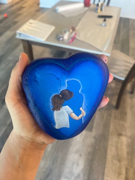 I am working on a new custom ordered rock that is a hand-painted large heart shaped rock. Hopefully you’re going to put the final touches on it later. This customer wanted rhinestones on theirs. Memorial Rocks Painted, Memorial Rocks, Heart Shaped Rocks, Rocks Painted, Memorial Stones, Rock Ideas, Large Heart, Easy Drawings Sketches, Journal Art