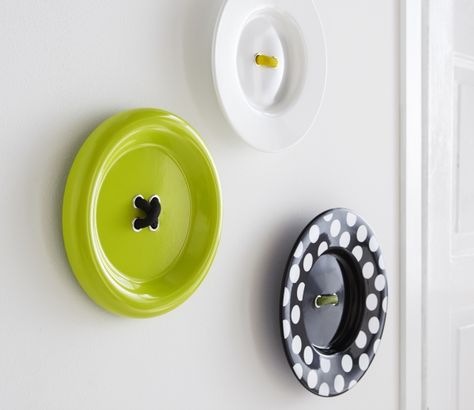 Always something new at IKEA! GRÄDDIG wall button decorations become a playful and surprising eye-catcher in your home. Button Wall Art, Ikea Usa, Ikea Inspiration, Framed Plants, Ikea Catalog, Sewing Room Decor, Button Decorations, Plate Wall, Sewing Rooms