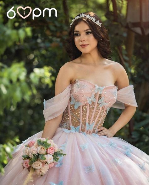 Xv Dresses, Sweet Sixteen Dresses, Pretty Quinceanera Dresses, Quince Dresses, Bridal Wedding Dresses, Wedding Dress Inspiration, Quinceanera Dresses, Outfits Aesthetic, Quince