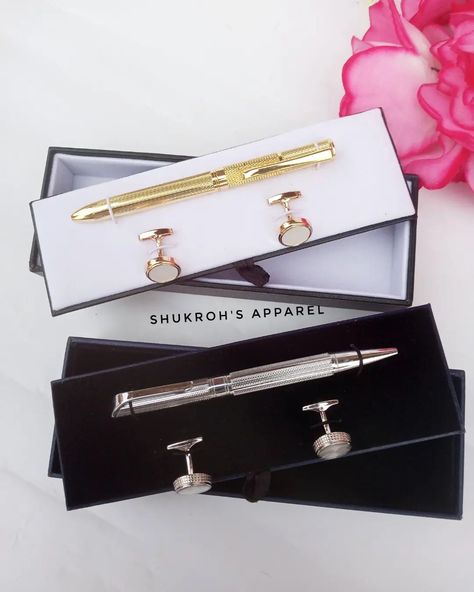 This Cufflink and pen set is a must have for any tasteful men that care about his dapper Designed to complement your native or formal outfits and showcase your impeccable taste. PRICE:₦8000 To order: Send a DM or click on the link in our bio to place your order now Location: Ile Ife ( Nationwide delivery) #shukrohapparel #gentlemensattire #classynaijamen #menaccsesories #giftideaformen #formaloutfitideas #nativeattires #ileifevendor #osunconnect #cufflinkinibadan Designer Cufflinks, Cufflink Set, Formal Outfits, Formal Outfit, Pen Sets, Place Your Order, Mens Gifts, Gentleman, Order Now