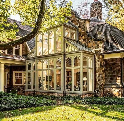 Cottage Core Mansion, Cottagecore Mansion, Victorian Sunroom, Dream House Country, Cottagecore House, Cottage Core House, Victorian Greenhouses, Mansion Exterior, Sunroom Designs