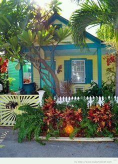 Key West Style, Colorful House, Yellow House, White Picket Fence, Beach Cottage Decor, Beach Shack, Beach Homes, Beach Bungalows, Beach Cottage Style