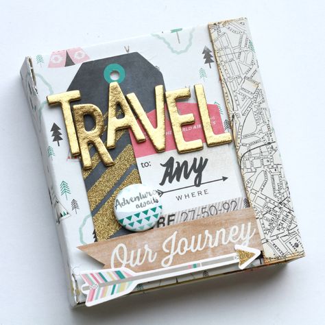 DIY Magnetic Album Tutorial                                                                                                                                                                                 More Faire Un Album Photo, Diy Album Photo, Travel Photo Album, Diy Instagram, Scrapbook Cover, Easy Diy Christmas Gifts, Travel Album, Photo Album Diy, Album Diy