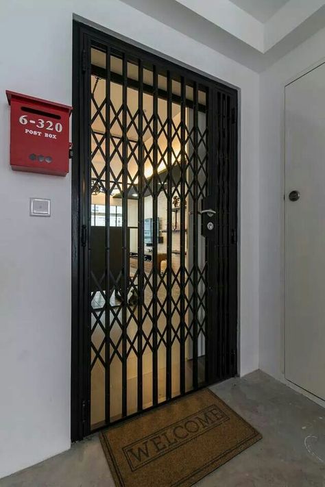 Vintage gate at the entrance of a HDB Flat. I like! Collapsible Grill Door, Collapsible Gate, Door Grill Design, Grill Window, Safety Doors, Baba Nyonya, Security Shutters, Door Grill, Steel Door Design