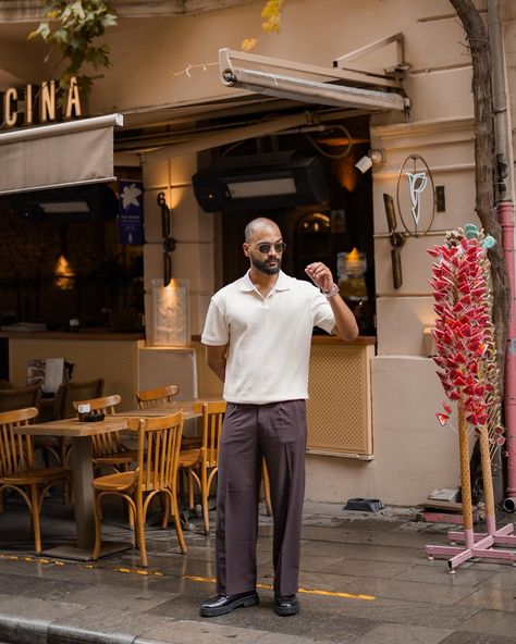 To all Bald men, style is your superpower. Dressing elegantly is more than trends; it’s a statement of self-respect and confidence. I took this shot in the streets of Istanbul to show how the right outfit can elevate your presence. . . . #baldmen #fashioninspo #istanbul #streetstyle Bald men fashion | Elegant dressing for bald men | Bald men style tips | Confidence in fashion | Street style| Stylish bald men | Outfit inspiration for bald men Bald Guy Fashion, Bald Outfit Men, Bald Men Outfit, Bald Men Style Fashion Outfits, Bald Men Fashion, Men Fashion Elegant, Men Outfit Inspiration, Tips Confidence, Bald Men Style