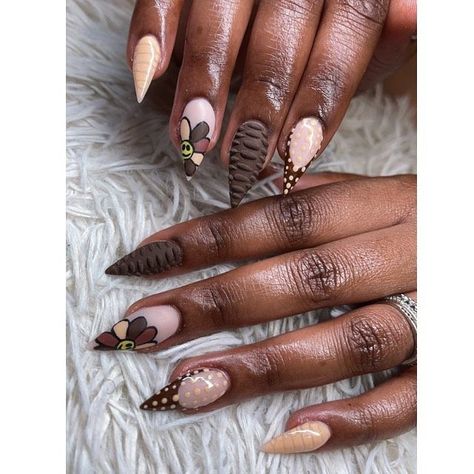 Fall Nail Designs Matte, Brown Fall Nails Designs, Nails In Brown, Matte Brown Nails, Brown Fall Nails, Fall Nails Designs, November Nail, November Nail Designs, November Nails