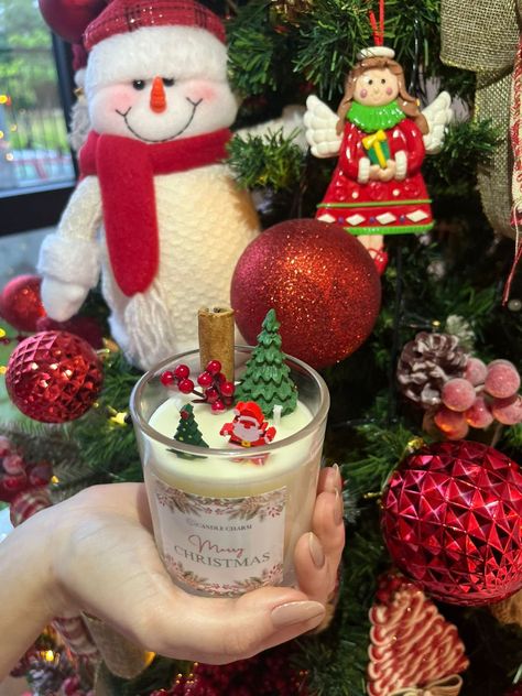 Transform your home into a winter wonderland with our curated list of '15 Festive Christmas Candle Ideas.' From classic pine scents to innovative DIY designs, these candles will add warmth and charm to your holiday decor. Elevate your festive ambiance. Click the link to discover more enchanting products! Diy Unique Candles, Homemade Christmas Candles, Christmas Candle Ideas, Candle Scents Recipes, Handmade Candles Diy, Hand Carved Candles, Christmas Candles Diy, Homemade Scented Candles, Christmas Scented Candles