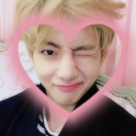 Pink Webcore, Cute Soft Aesthetic, Kpop Heart, Kim Taehyung Bts, Bts Polaroid, V Cute, Bts Concept Photo, Taehyung Funny, Bts Aesthetic Pictures