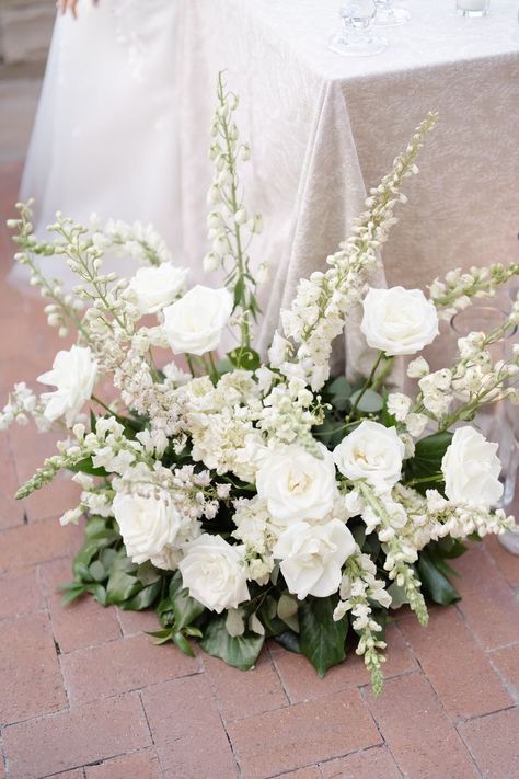 Snapdragon Wedding, Floral Hedge, Delphinium White, White Rose Centerpieces, White Delphinium, Summer Terrace, Terrace Wedding, Black And White Wedding Theme, White Floral Arrangements