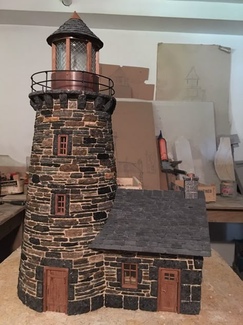 Lighthouse Diorama, Fairy Garden Castle, Garden Lighthouse, Lighthouse Woodworking Plans, Lighthouse Crafts, Lighthouse Decor, Kids Doll House, Fairy House Diy, Lighthouse Pictures