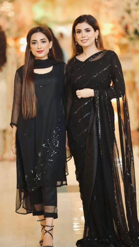 Most beautiful and amazing black color combinations outfits Black Saree Party Wear Fashion Styles, Black Color Combinations Outfits, Black Saree Party Wear, Black Bridal Dresses, Emotional Moments, Sarees For Girls, Saree Wearing Styles, Velvet Dress Designs, Womens Trendy Dresses