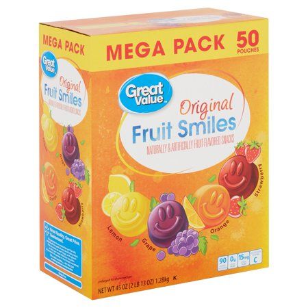 Walmart Grocery - Great Value Original Fruit Smiles, 0.9 Oz (50 Count) Homemade Housewarming Gifts, Swallow Food, Target Food, Heathy Snack, Fruity Snacks, Healthy Snack Alternatives, Packaged Snacks, Store Snacks, Snack Gift