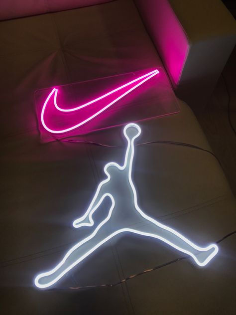 Neon sign for home and bedroom Nike Room Decor, Led Signs Bedroom, Led Lights Bedroom Ideas Decoration, Neon Room Decor, Bedroom Neon Sign, Neon Lights Bedroom, Fun Room, Neon Bedroom, Logo Neon